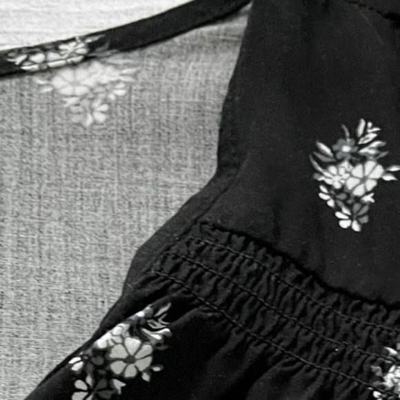 Old Navy Dress - Picture 5 of 15